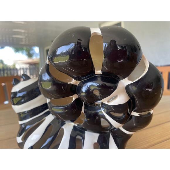 SWAK Clancy Cat Votive Holder  Lynda Corneille Black White Cat Figurine 8" - Picture 8 of 9